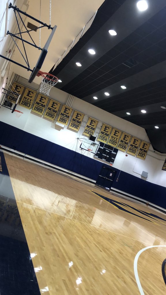 CoachMic30's tweet photo. Blessed to be apart of those 2007-2010 banners!! Some of the best basketball days of my life!! @ETSU_MBB @ETSUHoopsNation @jshay5 #BucBoyππ https://t.co/vND7ybngj6