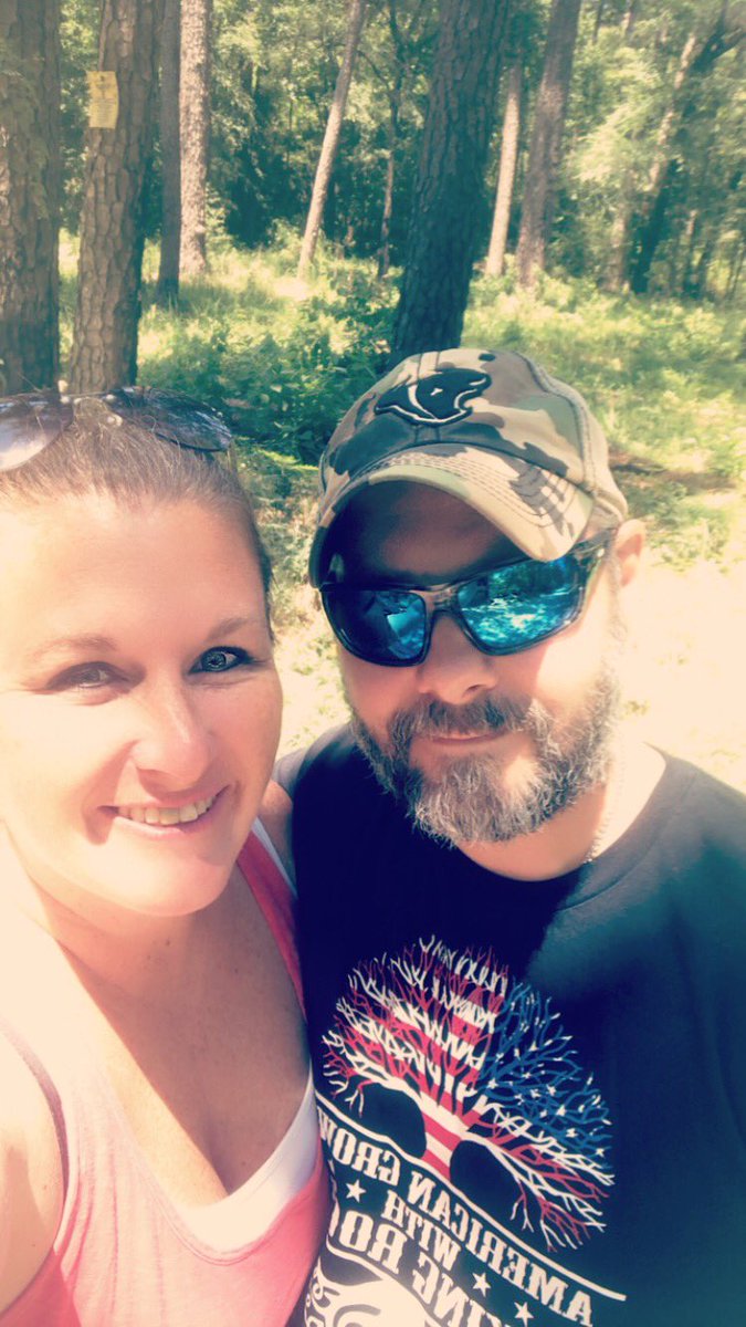 candaceinclass's tweet photo. We went on the “Cheeseburger Loop” yesterday! It’s 185 miles, mostly dirt or rocky roads, through the National Forest. It was a great &amp; beautiful adventure. We got to see lots of wildlife including kangaroos! #adventureselfie  #historicmarkerselfie #usesummer #stallionsdeserveit https://t.co/U1YlyYXRj5