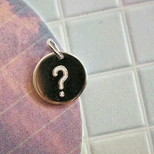 ZealAndHeart's tweet photo. Looking for something really special? Check out our customisable range.⠀
⠀
This is your chance to add your custom text. Check out the current designs for the types of fonts and number of words that can fit, then drop me a message with your dream pendant. https://t.co/p1I3hlwziU https://t.co/0FmDuK2PGm