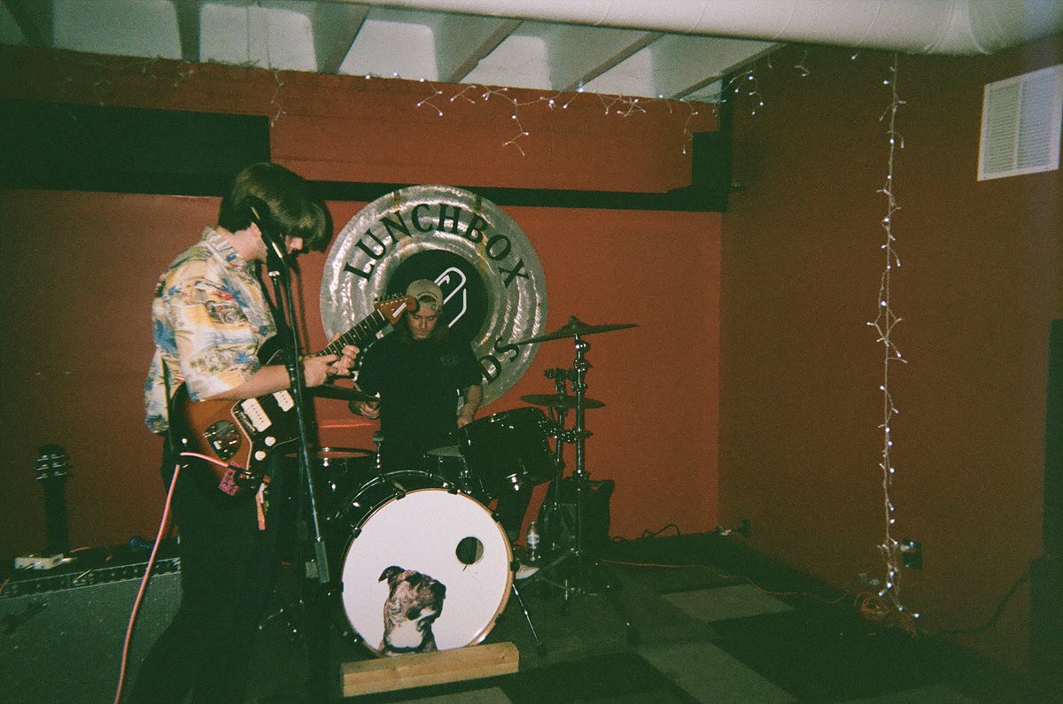expendabley0uth's tweet photo. placeholder//jail socks split is two years old today https://t.co/SiJO52TeD0