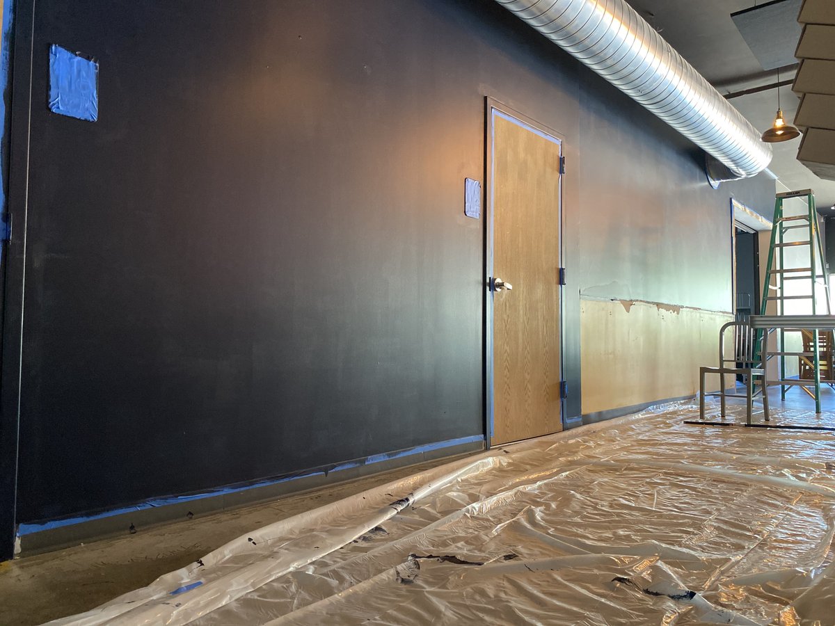 BrightsideAles's tweet photo. New look, who dis?
.
✅ check out the paint job in the main taproom
👀 watch for more updates as we reopen
.
We can’t wait to have you all back to the fresh new digs starting next week!
.
#freshdigs #makinguseoftime #drinkonthebrightside https://t.co/yqbdQ7popA