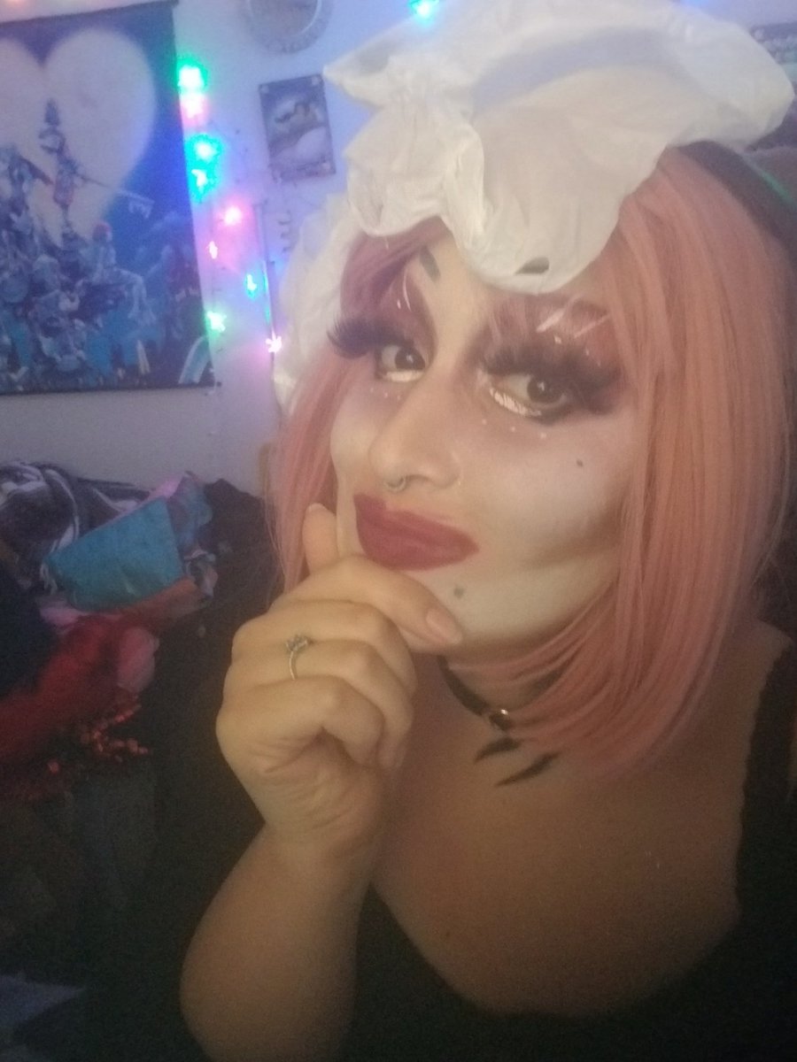 I was gifted these two lovely wigs from my wishlist using streamgifts! These have been so perfect for my drag streams! My community can safely give gifts to me without giving away any personal info! <a href="/TeamStreamGifts/">StreamGifts</a> is a incredible service. ❤