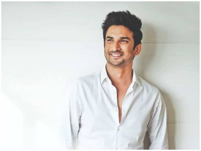 CPKolkata's tweet image. Speak out! Talk it out! Let the emotions flow out! There is always light at the end of tunnel! In case of any distress #Dial100 . We are there for you. #TeamKP #WeDareWeCare