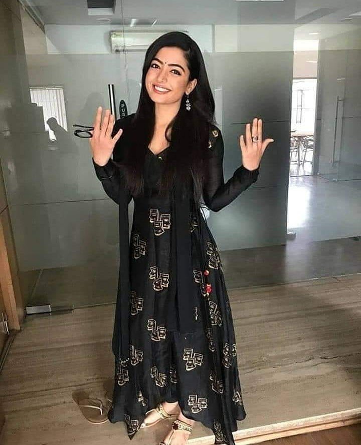 My goddess rashmikha  @iamRashmika "Nothing is really impossible. If you take a close look at the word 'impossible' itself, it says "I'm possible"Lots of love    love's you worship you, your sincere fan  @iamRashmika  #RashmikaMandanna