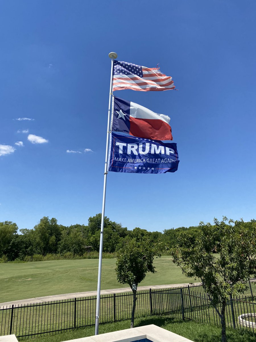 TheDOC_TX1's tweet photo. @realDonaldTrump Happy Birthday Mr. President!! And Thank You for all you do for this country! https://t.co/QyI32r7QW5