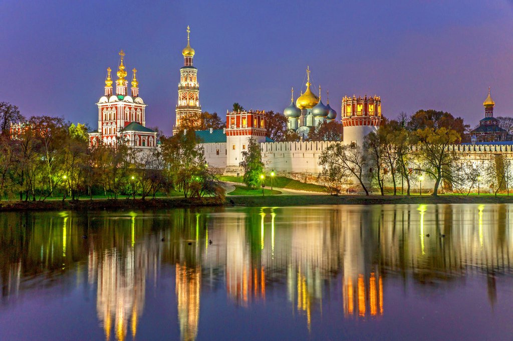 unesco_russia's tweet photo. Ensemble of the #Novodevichy Convent in #Moscow, built in the 16th and 17th centuries in the so-called Moscow Baroque style, was part of a chain of monastic ensembles that were integrated into the defence system of the city. Discover #WorldHeritage with @RussiaUN & @russiabeyond https://t.co/Y2ZG6GBP9o