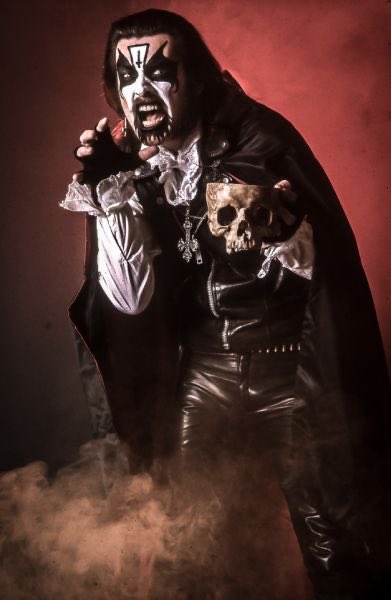 The only birthday that matters today is King Diamond s. Happy birthday king! 