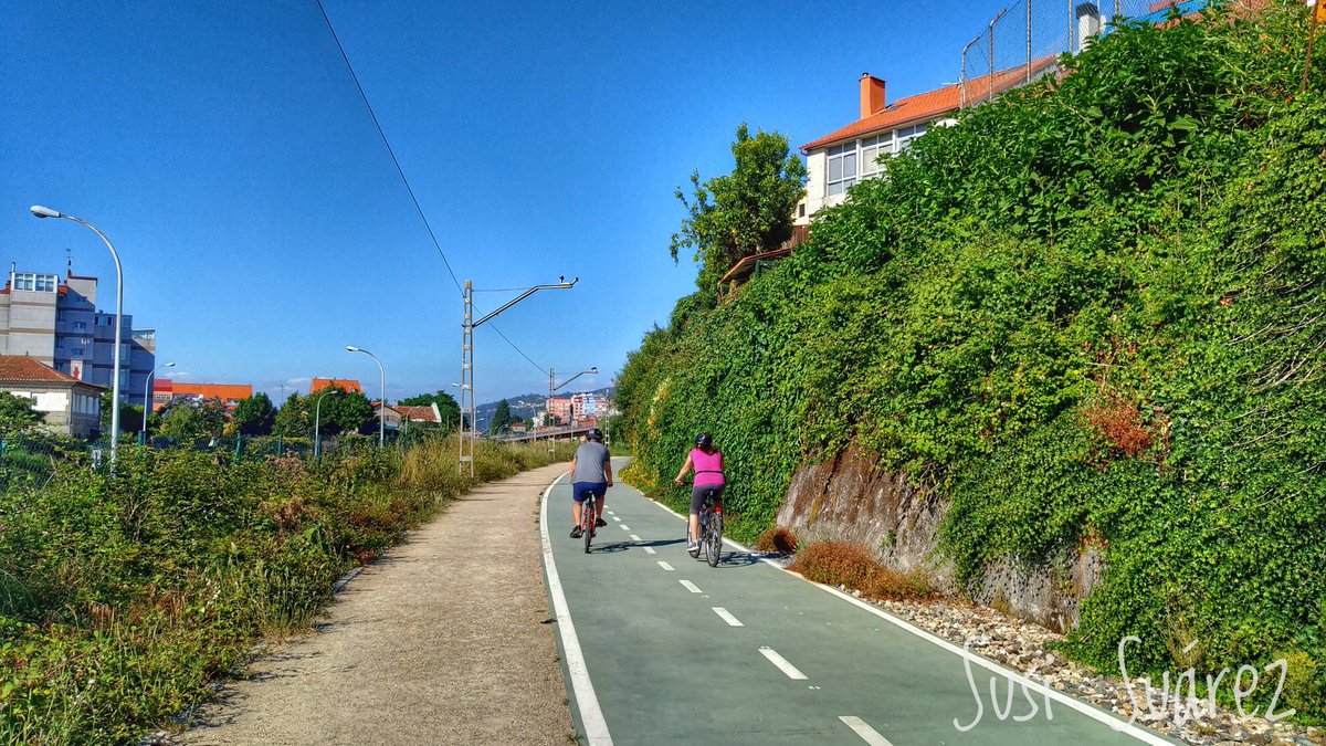 DescubreCadaDia's tweet photo. Senda Verde de Vigo, por las antiguas vías del tren hasta #Chapela
todavía no está terminada, pero es toda una aventura sin dusa 👉👉 https://t.co/8HacdZdHGW https://t.co/LzCld9NRRc
