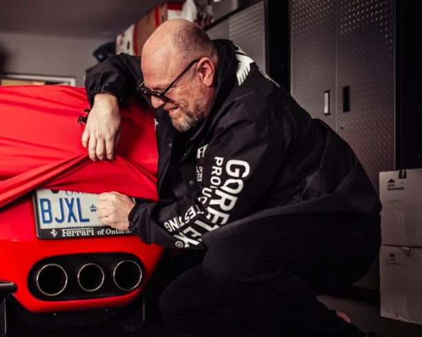 Tarps off #nascar #fastlife #dailycars #becauseracecar #americanmuscle #nascardriver #race #nascarracing #racecar #nascarfans #raceday