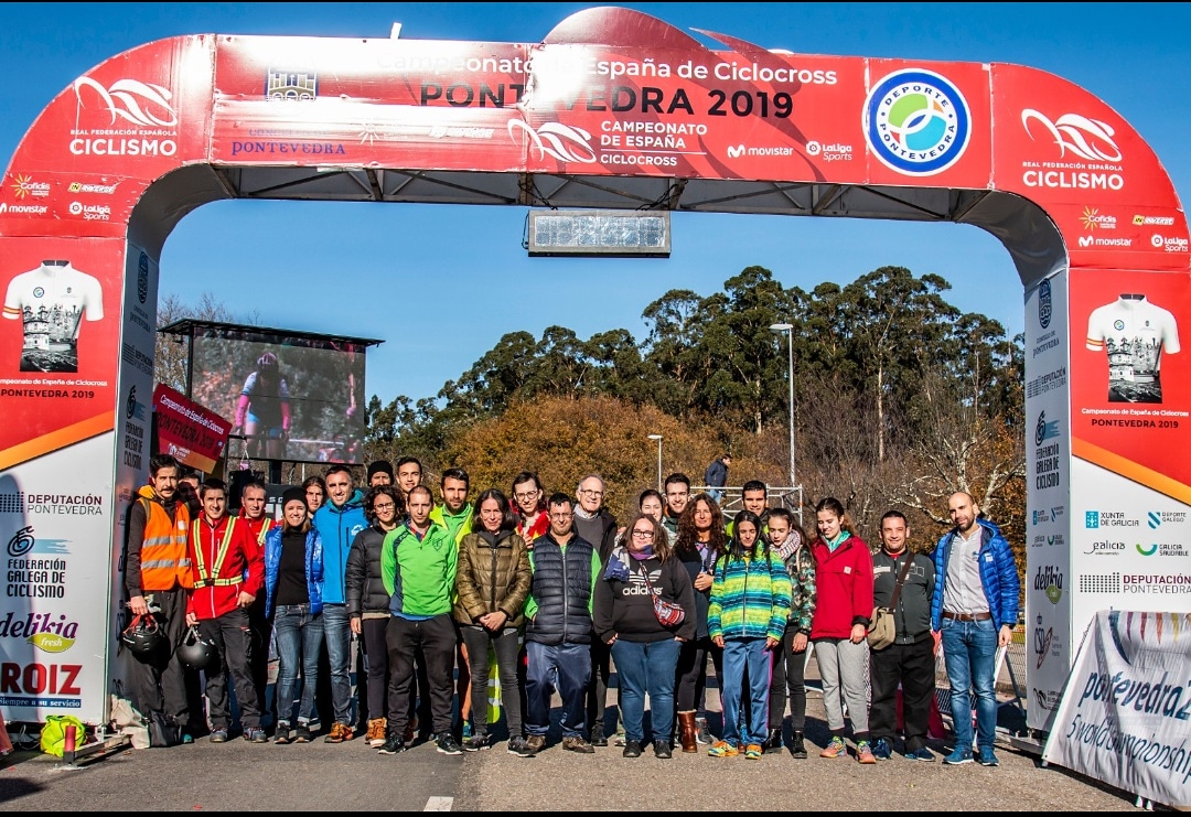 Dende a nosa creación, no ano 2008, a Asociación Oficina de Voluntariado organizou o Plan de #Voluntariado dun total de 70 eventos deportivos 🙌 actualmente contamos cunha base de datos de máis de 300 persoas 🤩 #SomosVoluntariado

📸 Campionato de España de Ciclocross 2019
