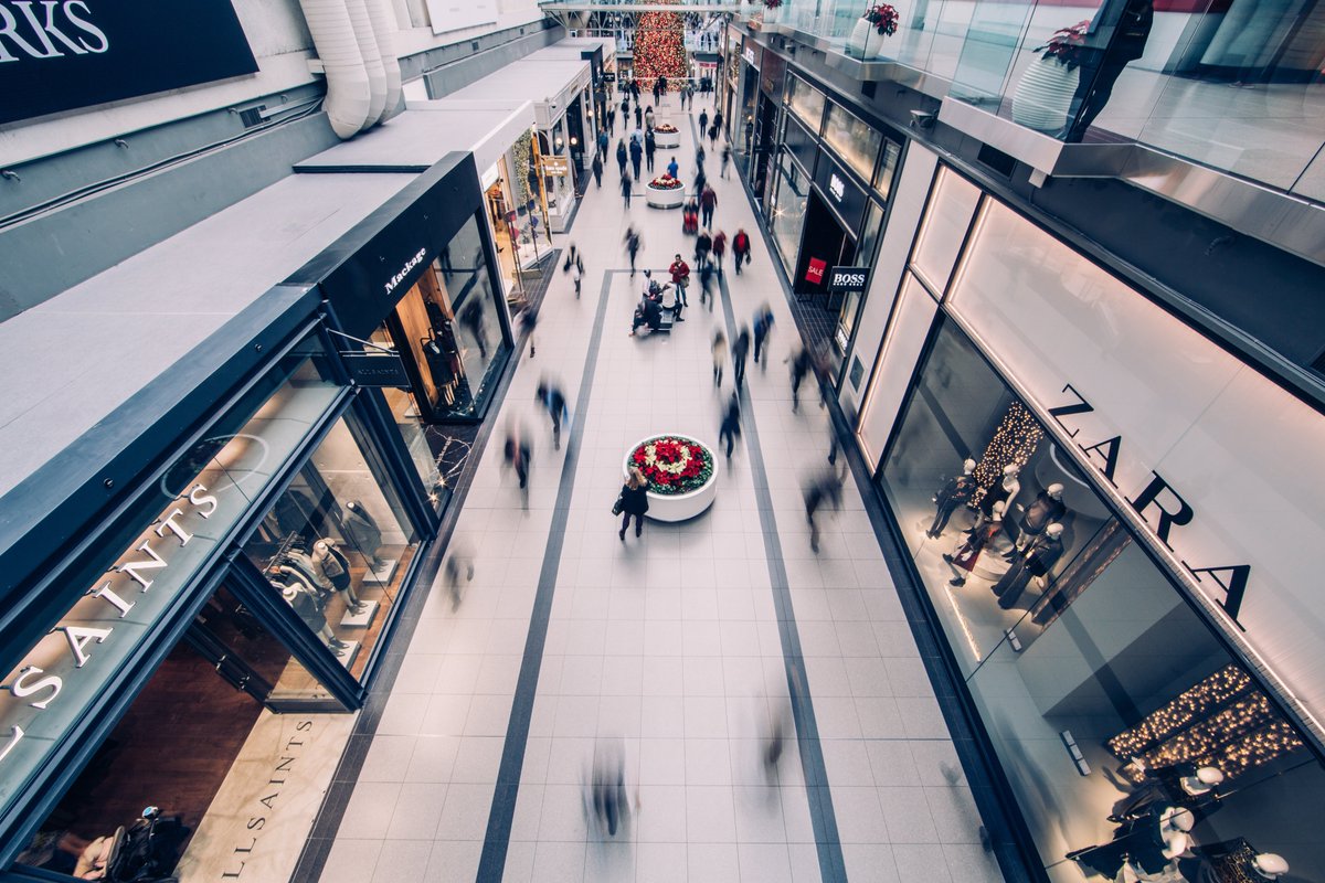 EposNow's tweet photo. #Retail stores across England will reopen tomorrow, as the country moves into the next phase of its #COVID recovery plan 📈 

But how can retailers reassure customers and entice them back into their stores? 

https://t.co/GpCC6xZJ56 https://t.co/pkWhwYSc4M