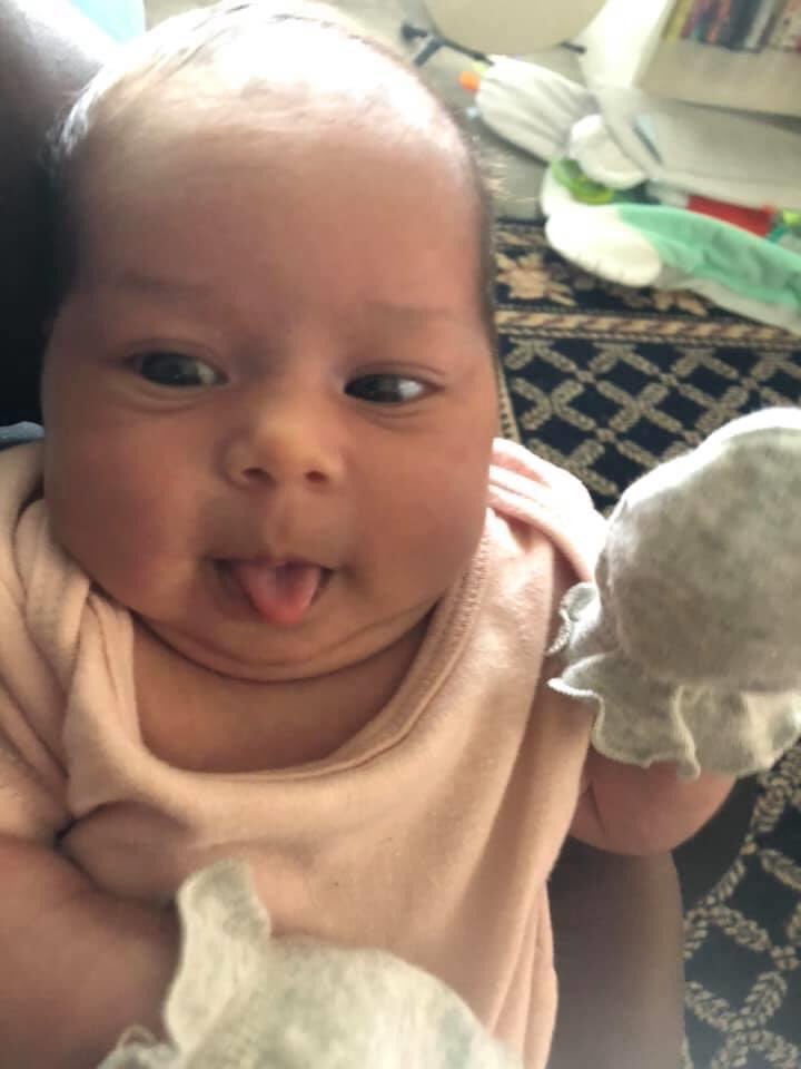 dmnqrichard's tweet photo. A #3weekold potato & my new fav photo of Wes https://t.co/O45zSw2lae