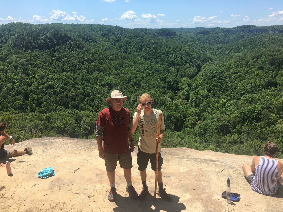 JSGorley's tweet photo. On top of #CloudSplitter at #RRG in Ky. That’s Chimney Top Rock far in the background. https://t.co/Mxx1DVVStC
