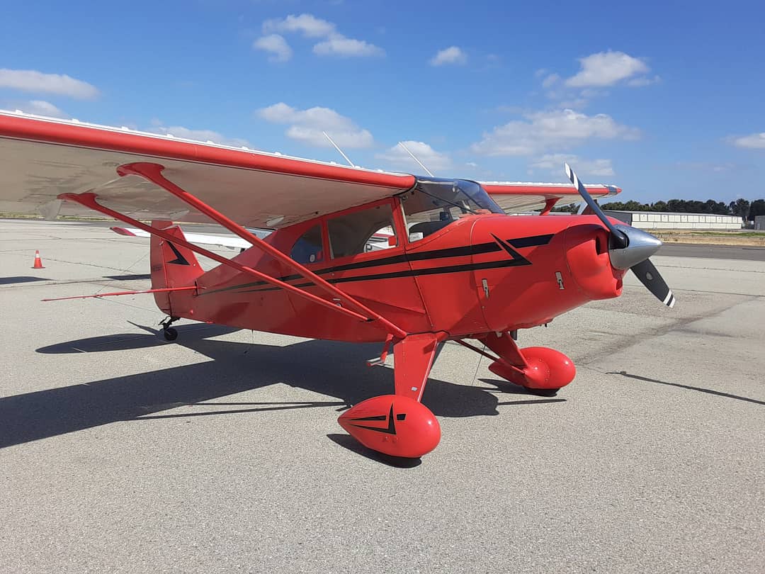 davidhcrocker's tweet photo. I'm at #fullertonairport #kful this morning for their monthly #classic #aircraft #display #OrangeCounty #california #avgeek https://t.co/97prcg7dG1