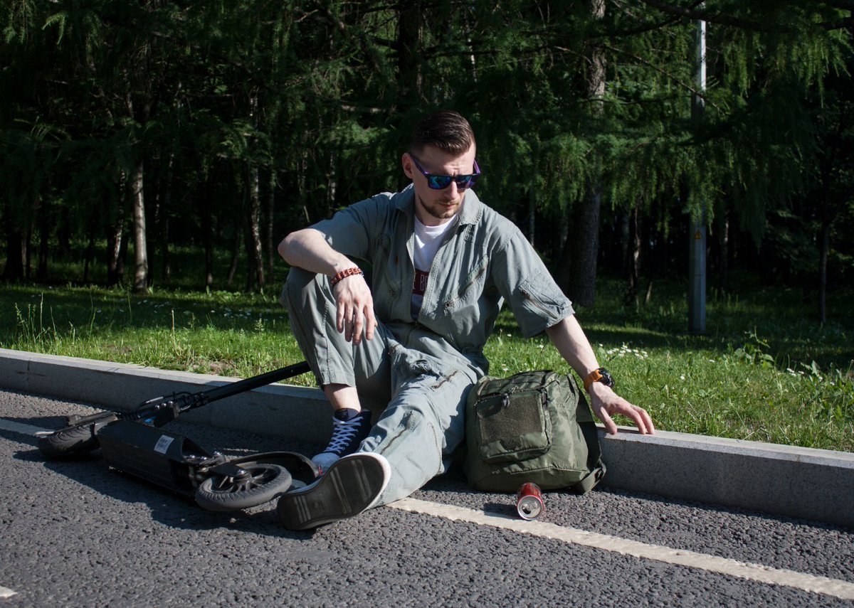 forceage2's tweet photo. ВСЕ КОМБИНЕЗОНЫ:
https://t.co/FoQvwU0nw6

Модели на фото:
Комбинезон - 5 700 руб
Футболка - 2 240 руб https://t.co/LRHvRZBbyq
Кеды - 17 400 руб https://t.co/NMLSQtgKUJ
Рюкзак - 1 700 руб https://t.co/JAxJjj1GKi

#кеды  #комбинезон #армейскийкомбинезон #самокат #forceage https://t.co/d0eWBVv1Mv