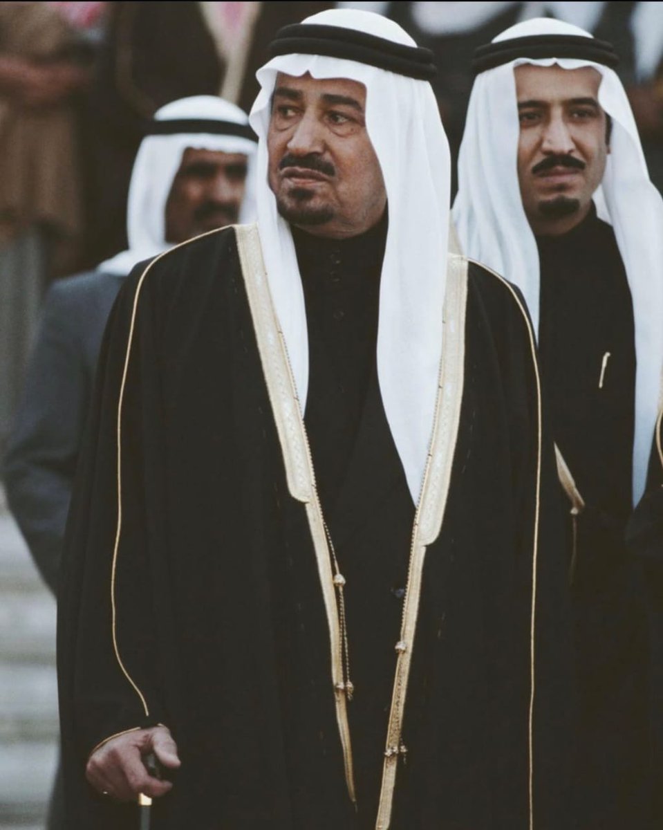 Халидом аль саудом. Халид ибн Абдул-Азиз Аль Сауд. Король Халид Саудовская Аравия. Халид ибн Фейсал Аль Сауд. Король Фейсал Саудовская Аравия.