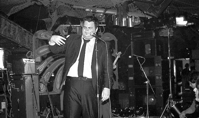 Happy birthday to Pere Ubu\s David Thomas! 