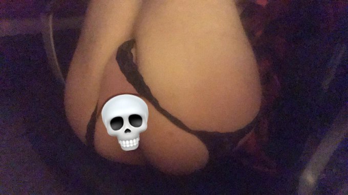 https://t.co/d2iluOBumn cum get the new drop #onlyfans #sellingnudes #onlyFans #bj #CD #crossdresser