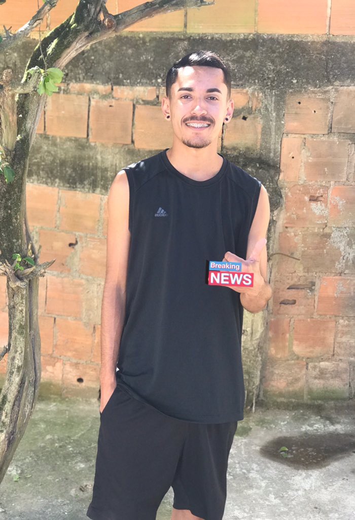 Poxa_Theus's tweet photo. menino de pouca blz https://t.co/GdDvaJFKeK