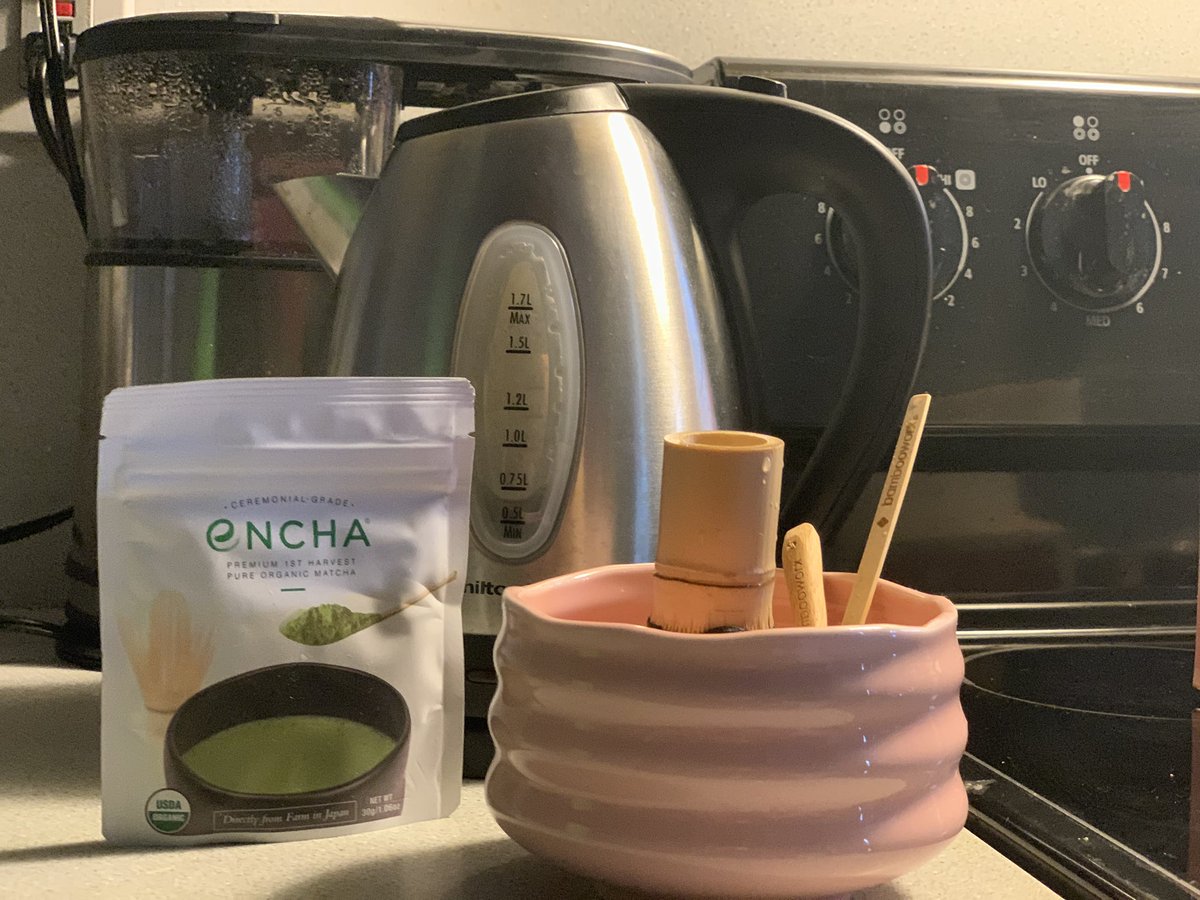PinkRhi's tweet photo. Let my matcha journey begin! Wish me luck #matcha #healthy https://t.co/wWjMub6UGs