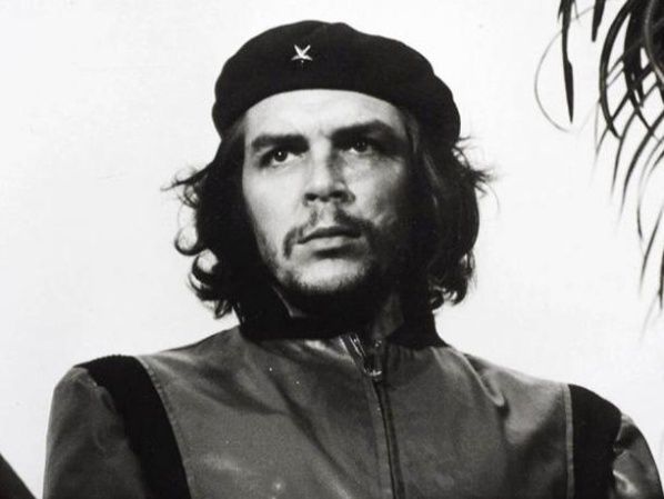 DiazCanelB's tweet photo. #14DeJunio nació nuestro #Che, eterna inspiración de los revolucionarios que aspiramos a construir un socialismo próspero. Excelente día para fundar organización de economistas cubanos. Feliz aniversario 41 de ANEC. #SomosCuba #SomosContinuidad https://t.co/EBZEvr9ODn
