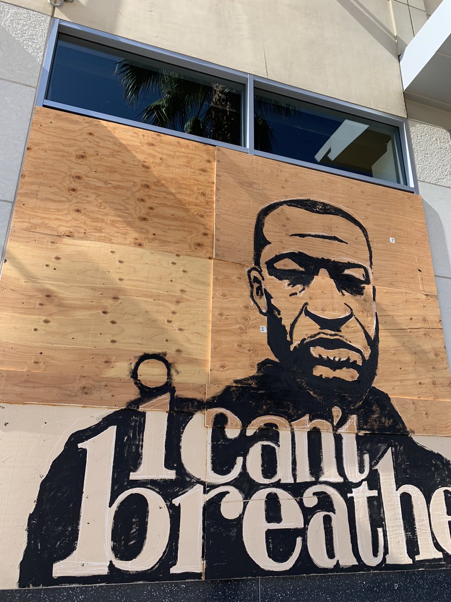 ElenaGReports's tweet photo. Murals painted along Highland/Highland in #Hollywood where the start of the #BLACLA solidarity march is getting started. @ABC7           https://t.co/euNGFpZifJ https://t.co/OBlJpDfDy2
