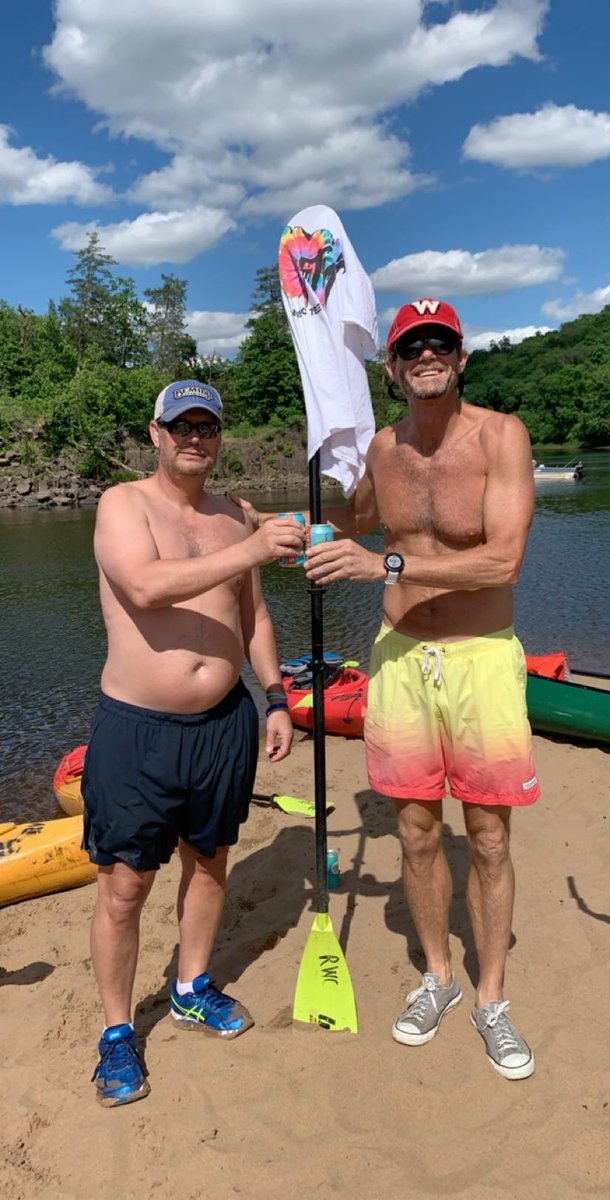ChaunceyMN's tweet photo. On 6/13/20 @ 3 pm CST ~2.1 mi S of Taylor Falls MN, we Est the Independent nation of SCAZ βSt Croix Autonomous Zoneβ w/ 12 citizens. Surrounded by water, hving ltd resouces, virtually no skills or exp, our beloved SCAZ was short-lived. Nonetheless, our Utopian dream lives! #SCAZ https://t.co/cWPUhJDmXV