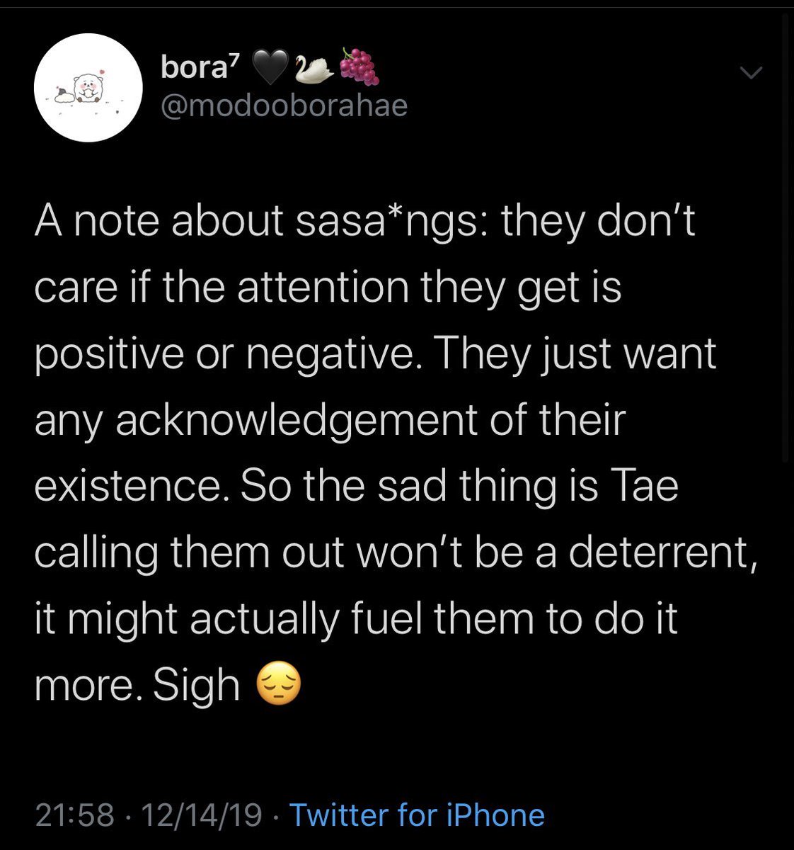 Bora criticized T/H for speaking up about how sasaengs make him uncomfortable during a vlive. For the past 7 years, the members have had numerous bad experiences with sasaengs, so it’s extremely disrespectful to invalidate their rightful feelings and complaints.