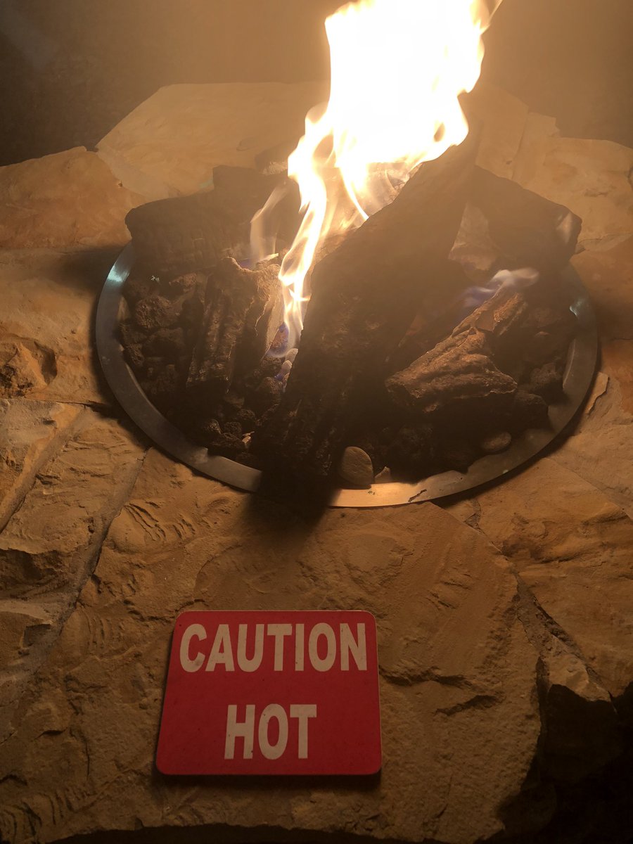 packetu's tweet image. I guess there is sometimes a reason to state the obvious. In this case, very obvious...