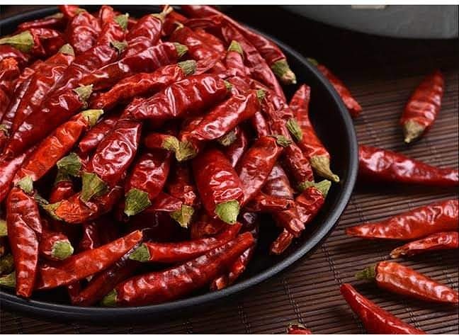 AtcKitchen's tweet image. ATC Kitchen Regular Tips
Tips 1:
হাত দিয়ে শুকনা মরিচ ভর্তা করার আগে হাতে সরিষার তেল মেখে নিন, এর ফলে হাত জ্বালা করবে না।#cookingtips #foodporn #kitchentricks #recipes #quickrecipes #tips #tipsandtricks #atckitchen #bangladesh #cooking #cookingvideos #cookingvideo #chili #chilis