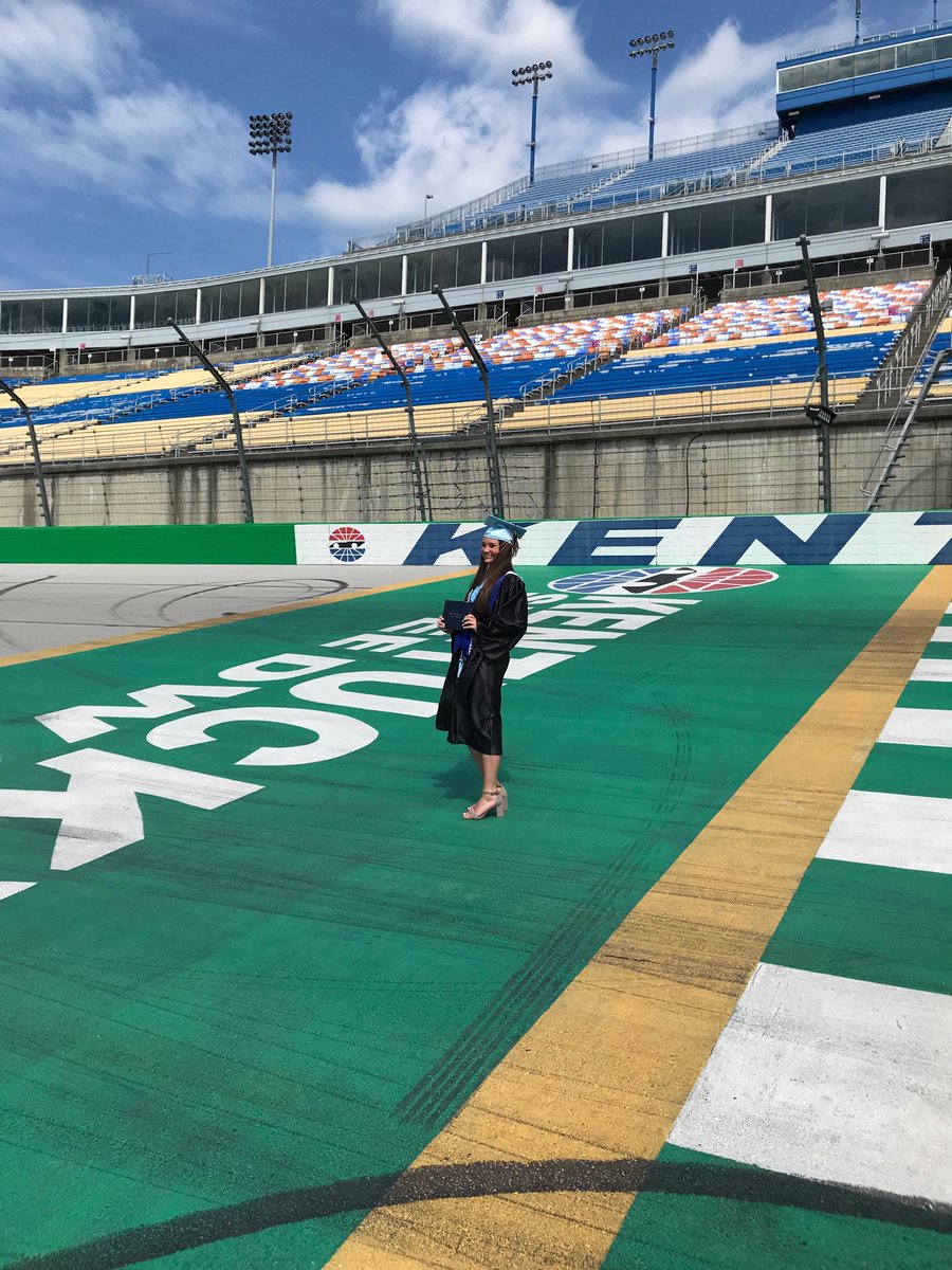 BCHS_Rebels1955's tweet image. Great “Victory Lap” day for the #Classof2020 @ KY Speedway!   What a unique and fun celebration!
