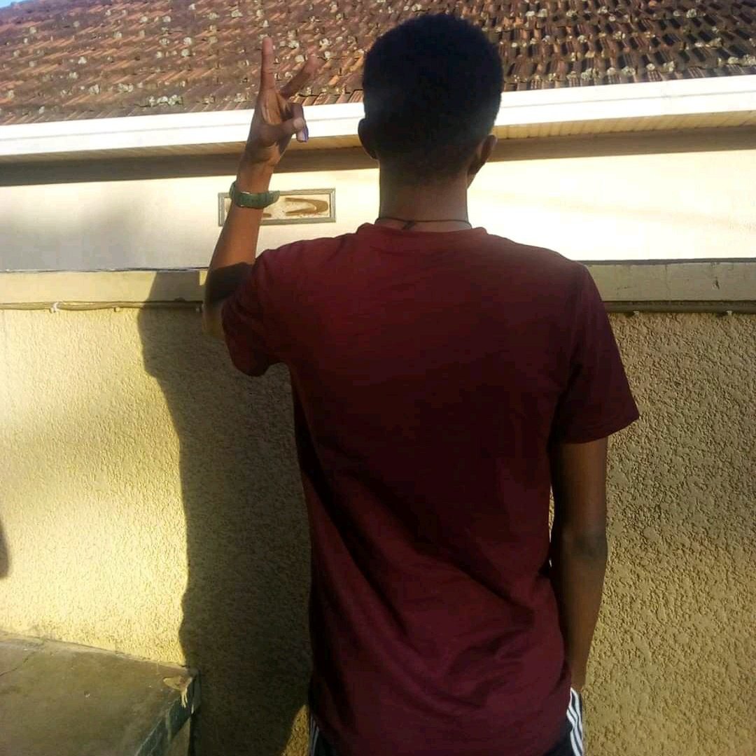 norbert_ishimwe's tweet photo. #NewProfilePic https://t.co/9gIuK4qQ97
