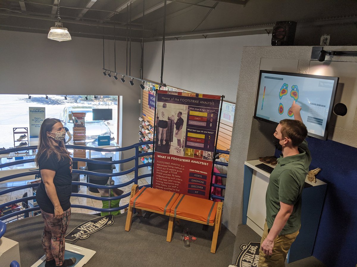 Performancefoo2's tweet image. We are so excited to have a new computerized gait analysis system thanks to #Aetrex. This will help us even better to make the best recommendation for your running and walking shoe needs.