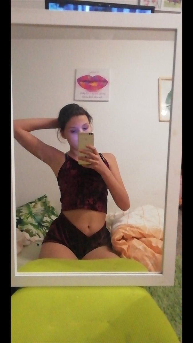 Michelliii2's tweet image. Schönen Sonntagabend allen gewünscht ❤