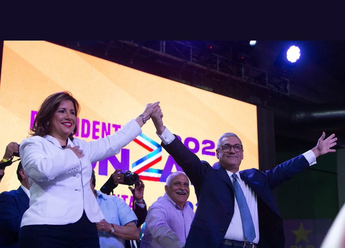 MatildeVicente_'s tweet photo. #GonzaloyMargaritaArriba 🇩🇴

RD sabe que gobernar, sobre todo en tiempos difíciles como los actuales, no es para improvisados, sino para gente práctica y solidaria, como Margot y Gonzalo! https://t.co/p8RSO92dEy