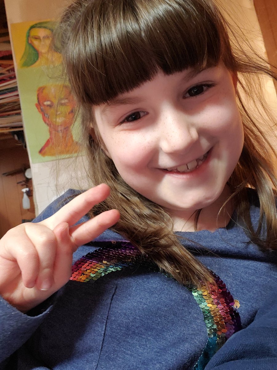 angela_hartway's tweet photo. @DetSRBenton My 8 year old Vivien loves you! She wishes you had your own show! #smartchicksrule https://t.co/58buRibftx