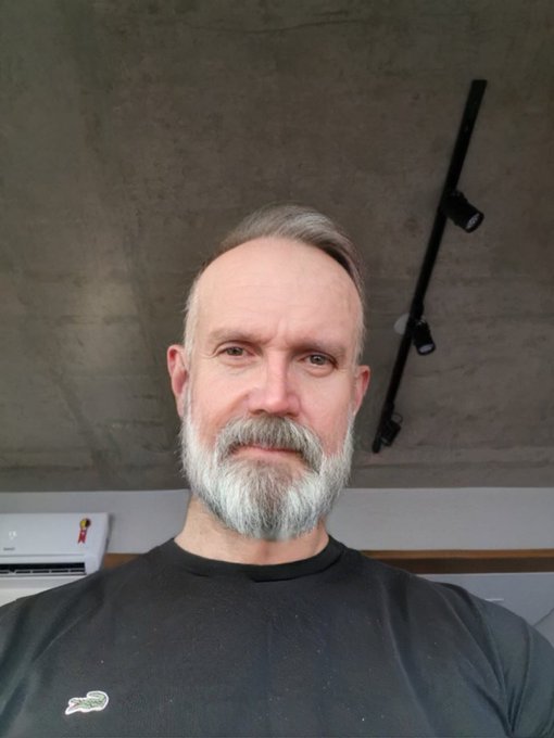 2 pic. Minha versão Daddy !!! https://t.co/bDAb6IZQXf