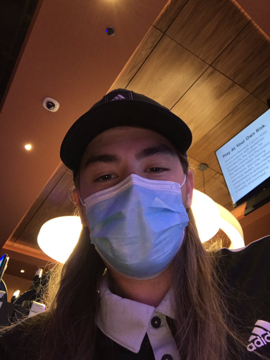 CallMeBrando's tweet image. PSA: they made me wear this, they are making me get a players club card. I just won $300 and masks do nothing. Thanks for coming to my ted talk. #FortHall