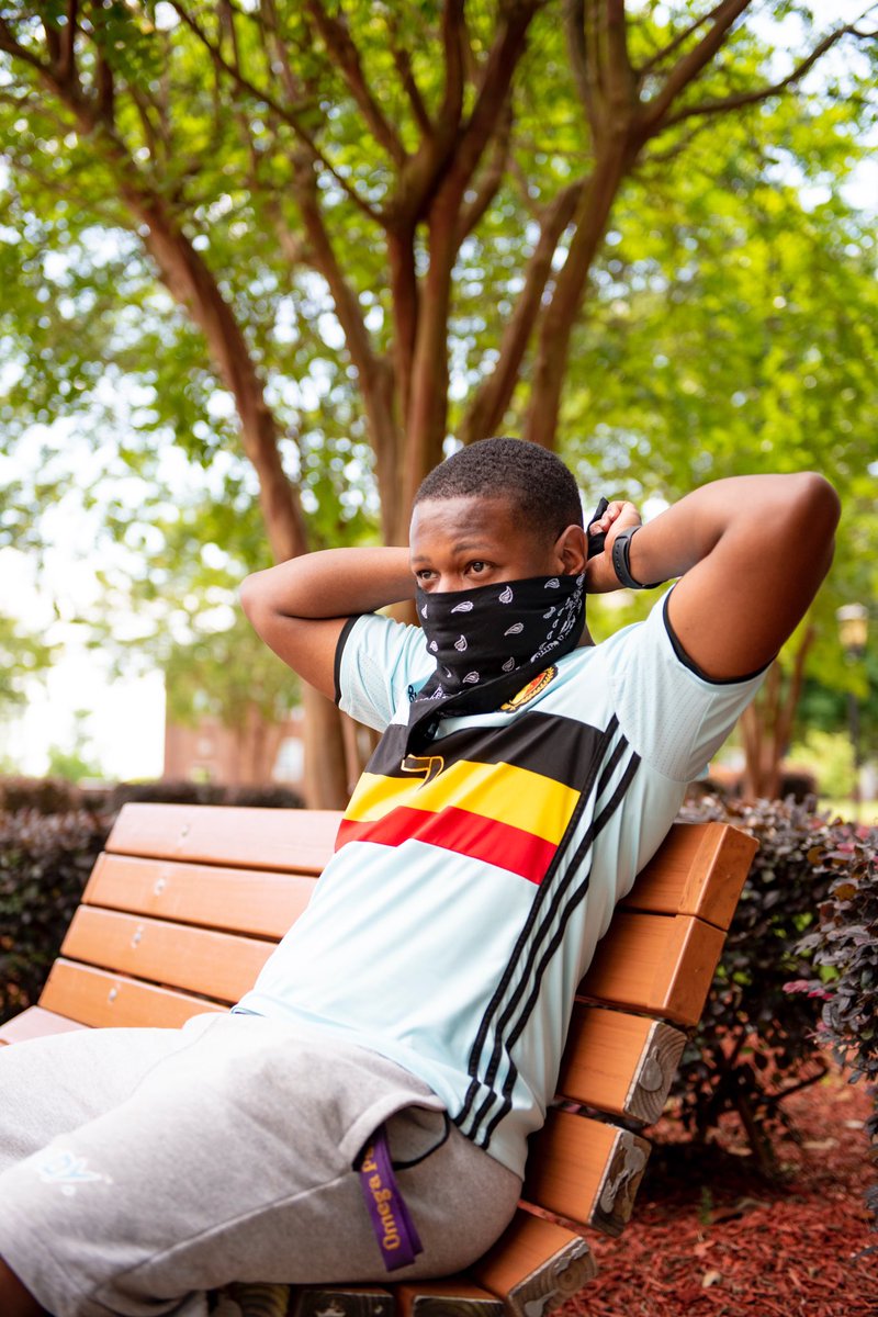DJTrellz336's tweet photo. Preferred Mask Of Choice. IYKYK #DaRow
*cues โHit Em Upโ*
Shot by my shoota @itslondyn @AdreannaLondyn https://t.co/D1sFMI52Q6