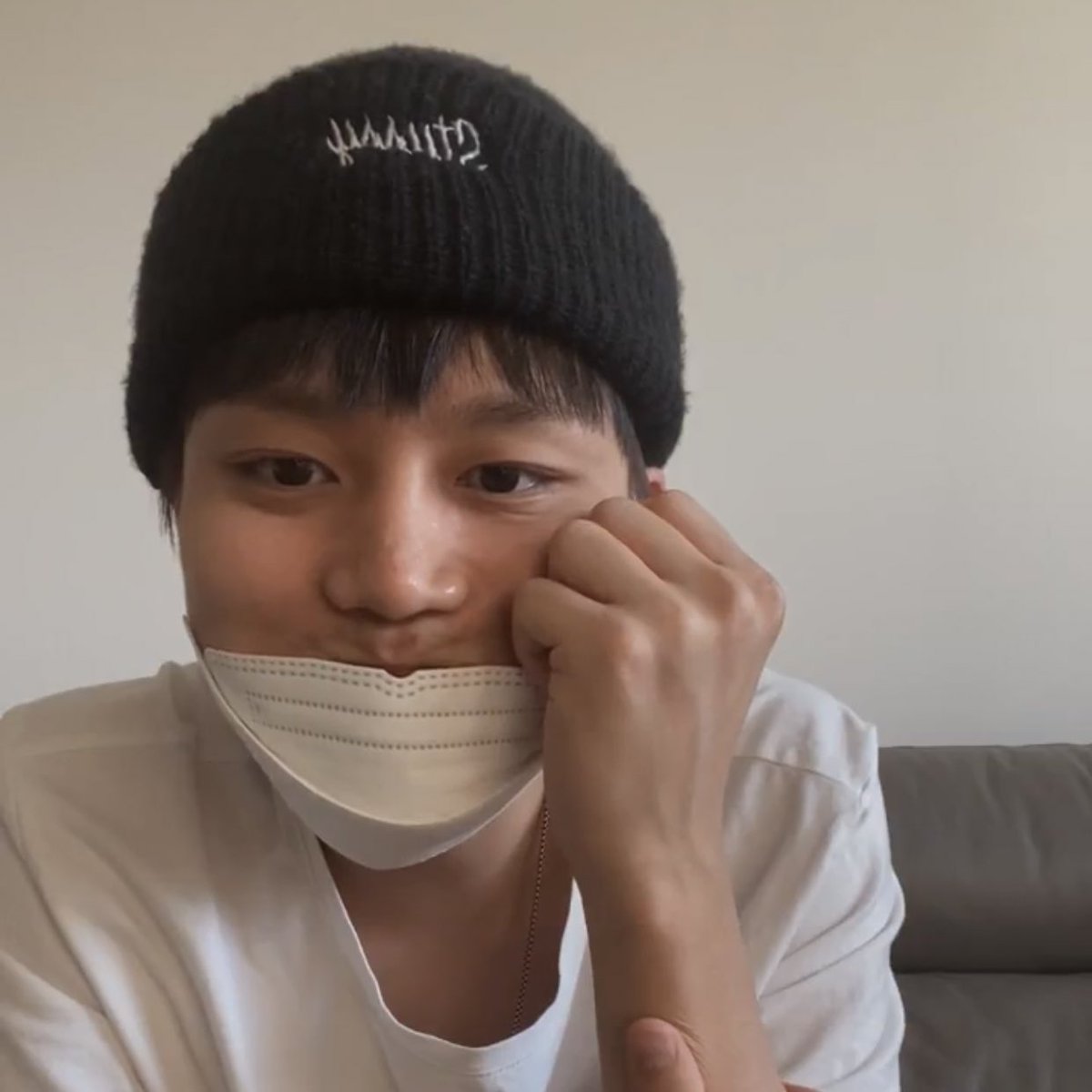vprenjun's tweet photo. HAPPY TAEIL TIME EVERYONE SAY HAPPY BIRTHDAY TO TAEIL ITS TAEIL TIME :DDD #TAEILTIME #HAPPYTAEILDAY https://t.co/8LFfxhzodF
