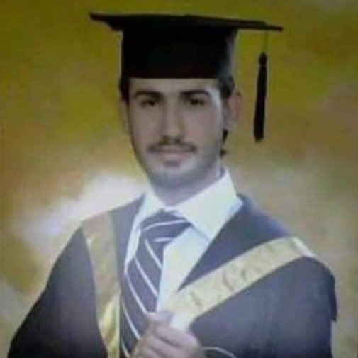asaadhanna's tweet photo. Why we have and need #CaesarBill???
For the justice of the prof. Muhannad Subhi Shihabi from Alwppo.
His photo was found by his family among 51,000 photos which were leaked by Caesar earler.
Caesar Bill is to stop that behavior and to give the justice for their families. https://t.co/x2iHEk0V8k