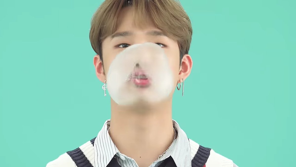 in the first part, seunghun looks like something ordinary, but at most he swells his chewing gum, it ends up exploding (and that's how the food disappears). this sudden disappearance can make us think of the disappearance of his mother in episode four of the story stories of cix.