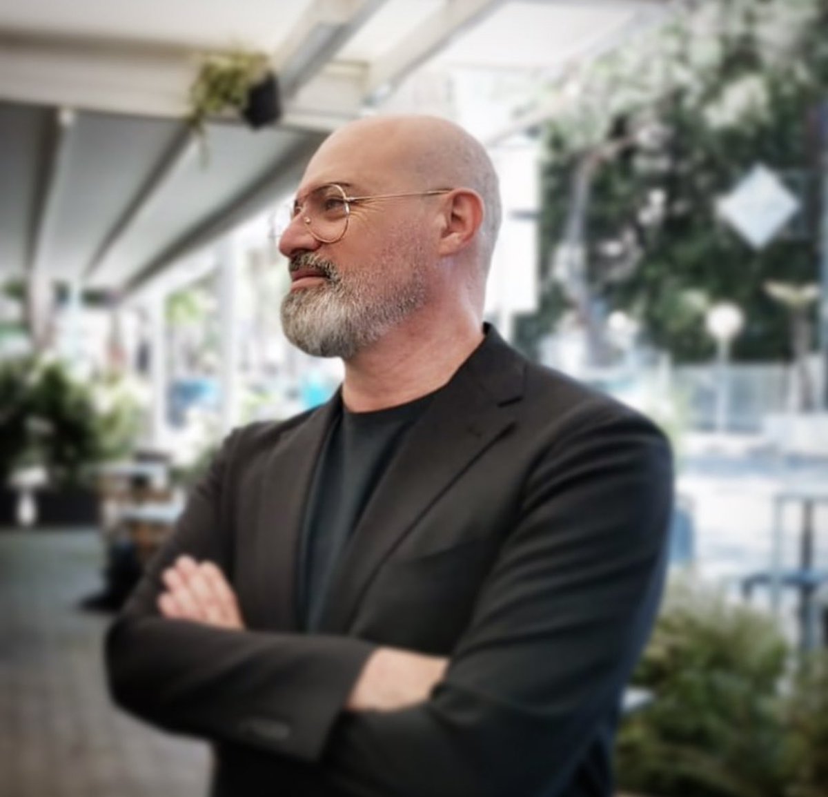 sbonaccini's tweet photo. Nella vita come in politica possono arrivare grandi soddisfazioni così come amare delusioni; puoi conoscere straordinarie vittorie, ma anche dolorose sconfitte. L’importante non perdere mai la propria dignità. https://t.co/vtztkEqvHo