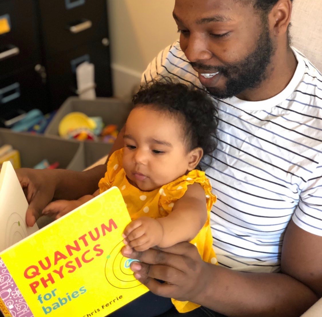 Start 'em young! Hoping to give my daughter a well-rounded education.

#QuarantineQuantumPhysics #YoungGiftedAndBlack

#BlackGirlMagic #BlackGirlsRock #BlackInSTEM #GirlsInStem @minoritystem