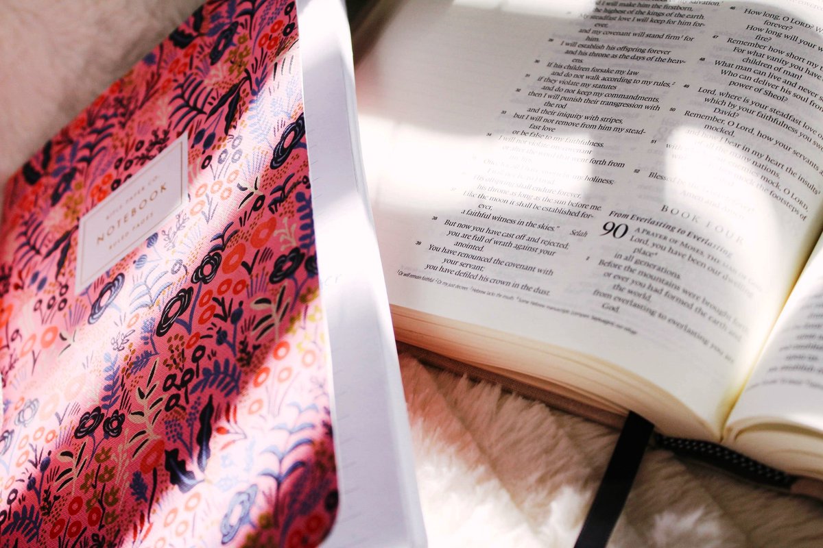 BooksDavis's tweet photo. “.. write this on a scroll as something to be remembered.”   Exodus 17:14.  Write down the wins, as celebrations; the losses, as lessons.  Put them in the margins of your Bible or in a journal. #FaithWalk #BibleJournaling. https://t.co/DVZI1MVeI2