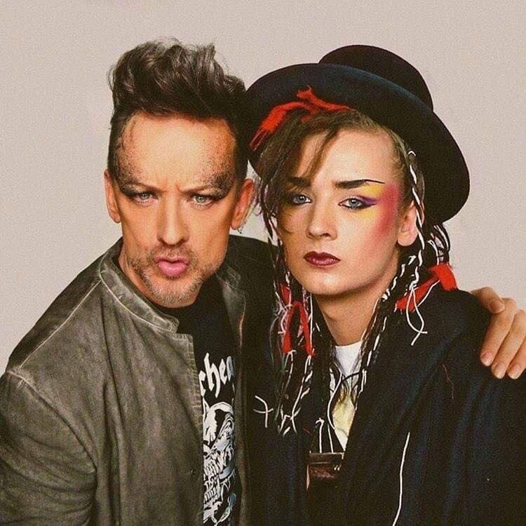 Happy birthday to Boy George - The Crying Game  vía  