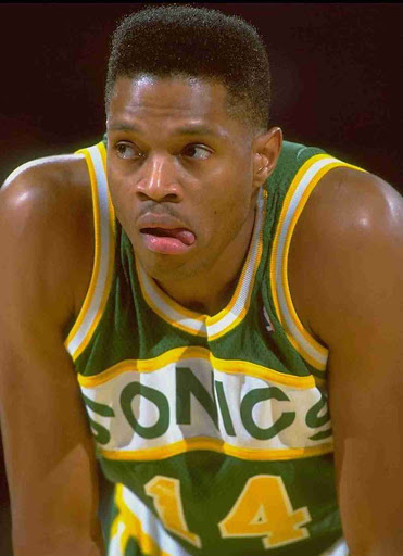 Happy Birthday Sam Perkins!  Throw down a basketball player with an awesome nickname like Big Smooth! 