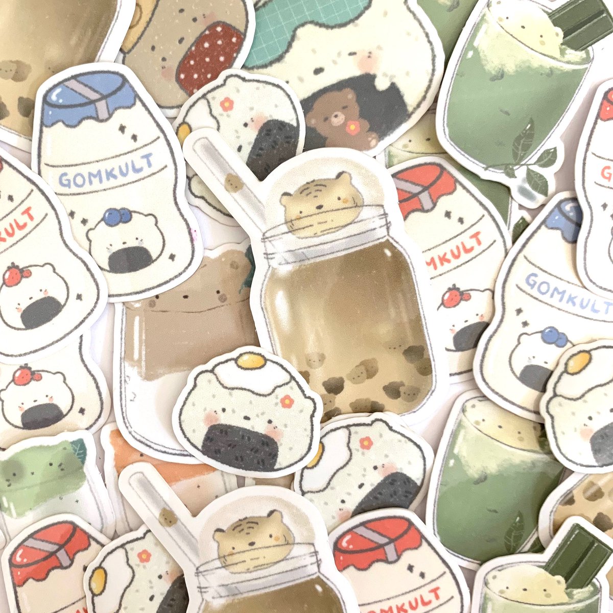 koeristars's tweet image. Vinyl Stickers for the Shop Update tomorrow!😋
.
.
.
.
#stickershop #vinylstickers #drinkstickers #kawaiiart #bobateasticker #onigiri #dalgonacoffee #dalgonalatte #dalgonastickers #yakult #yakultstickers #matchalatte #matchkitkat #matchalovers #miniprints #koeristars
