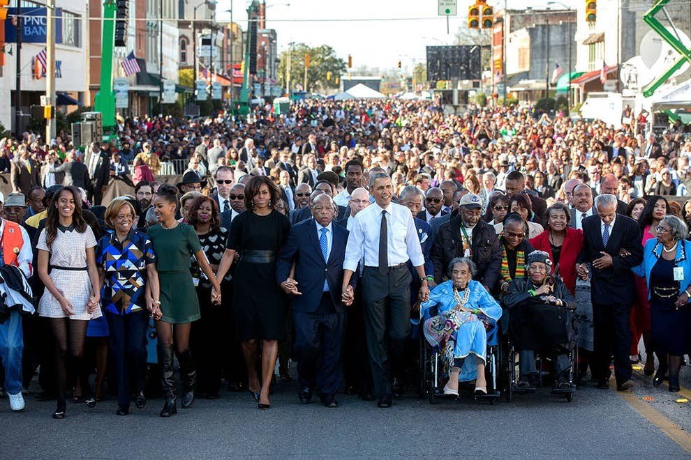 2005_MRSLJT's tweet photo. When we had a president that was not scared of the people. No bunker inspections. 
#ObamaAppreciationDay https://t.co/SnZG5vRt3J https://t.co/MvDDtF87Ud