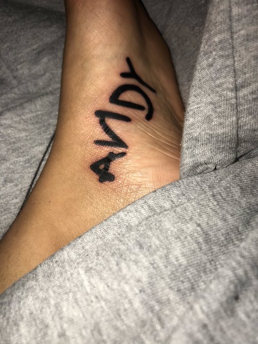 my new fav tattoo https://t.co/kH5m1w9vtu